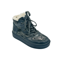 Boots for schoolchildren