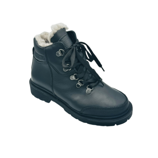 Boots for schoolchildren
